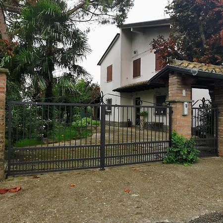 La Casa Di Gim Apartment Луго Екстериор снимка