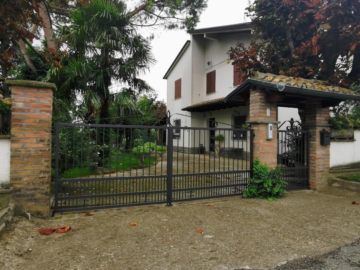 La Casa Di Gim Apartment Луго Екстериор снимка